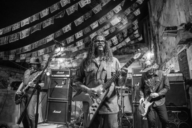 23215865_492198537825357_6606193169650355956_o-750x500